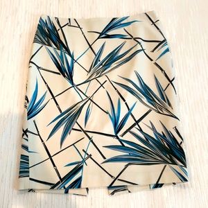 White House Black Market Skirt Size 0